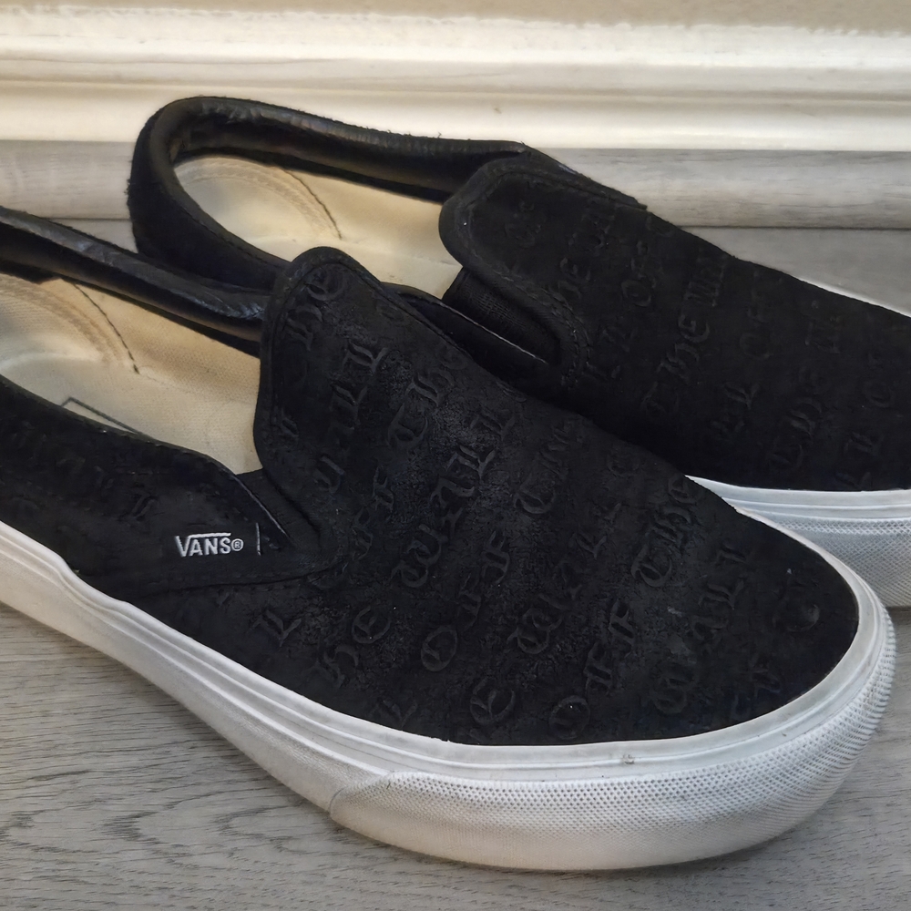 UNISEX Vans Classic Slip-On Platform Deboss OTW Shoes